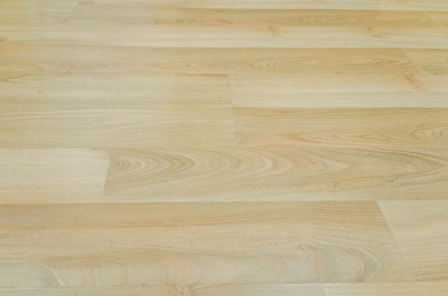 Does Vinyl Flooring Fade in The Sun?